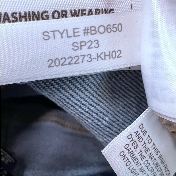 J. Crew Essential Straight Jean Raw Hem Button Fly Size 25 - Picture 12 of 13